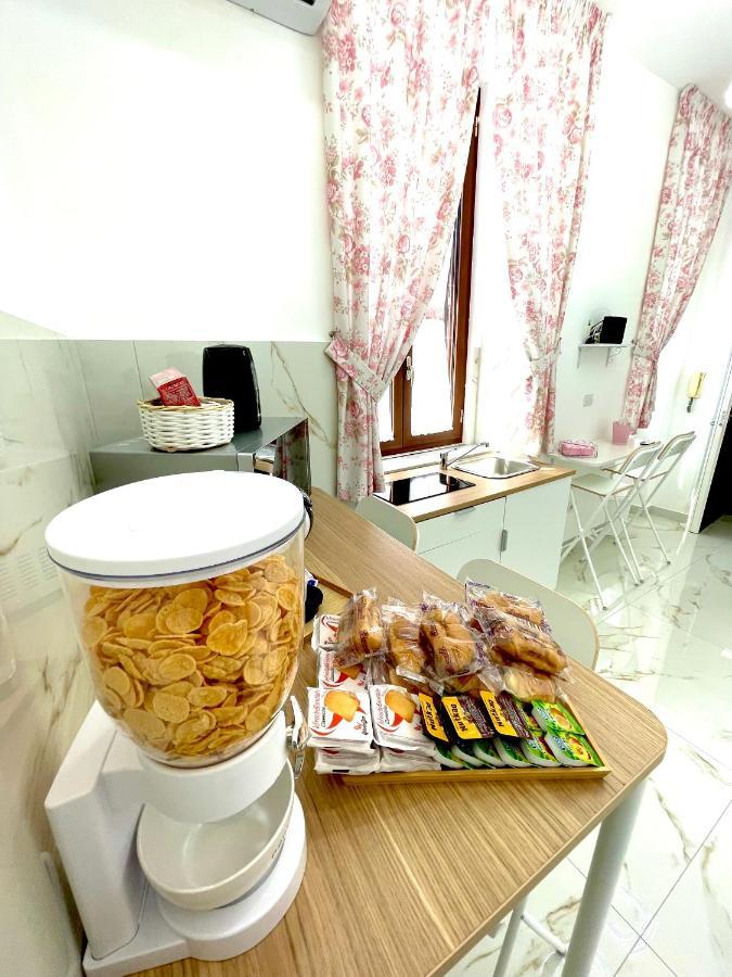 مبيت وإفطار نابولي Virgy House المظهر الخارجي الصورة
