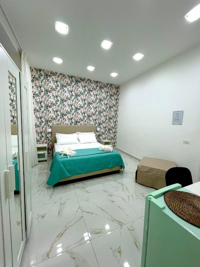 مبيت وإفطار نابولي Virgy House المظهر الخارجي الصورة