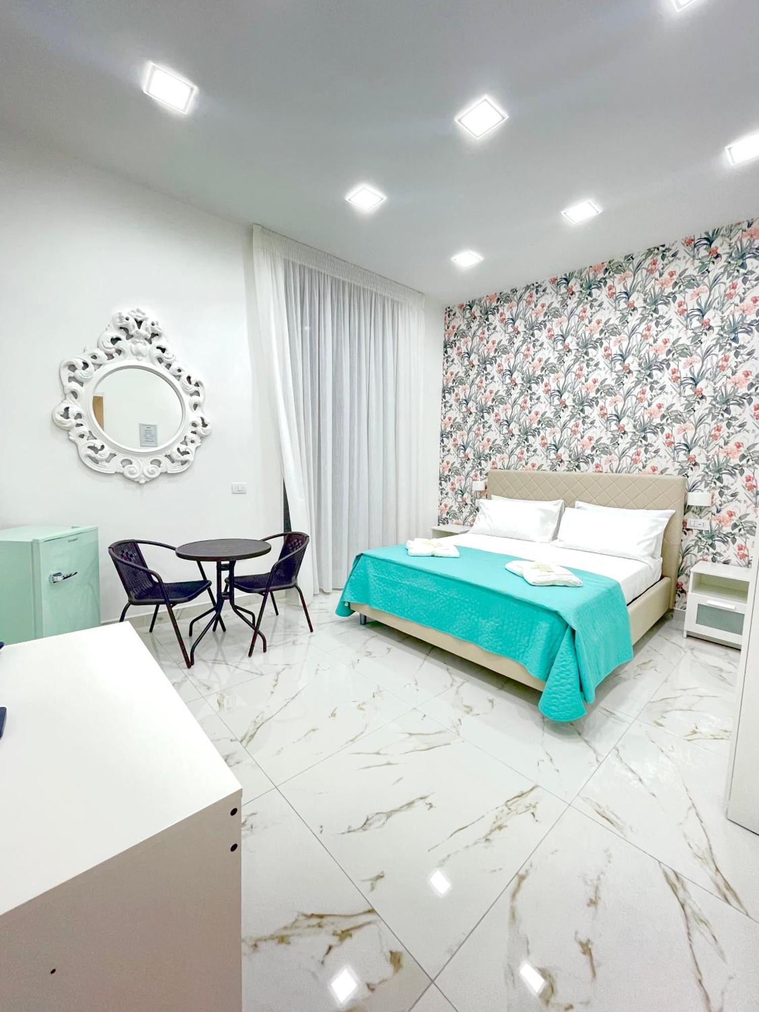 مبيت وإفطار نابولي Virgy House المظهر الخارجي الصورة