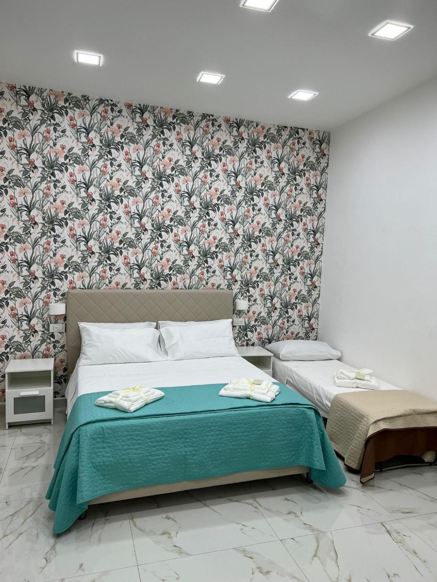 مبيت وإفطار نابولي Virgy House المظهر الخارجي الصورة